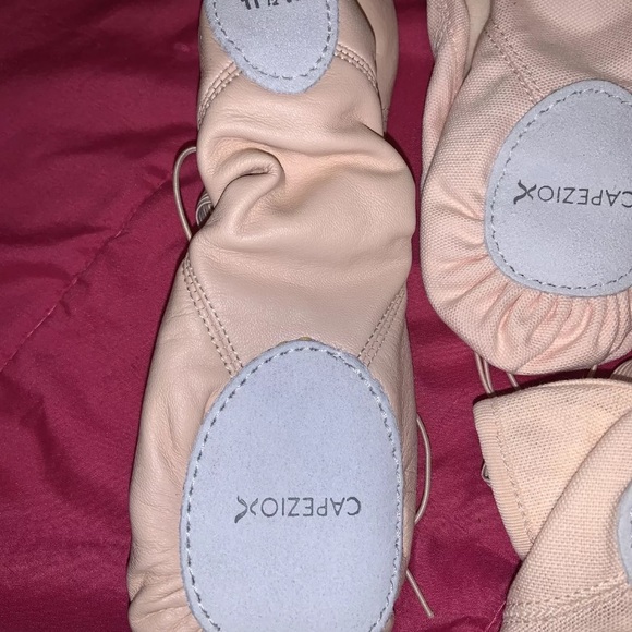 CAPEZIO JULIET SPLIT SOLE SHOE BALLET 5m 5w 11w Leather Canvas Pink 2027 choice - Picture 4 of 9